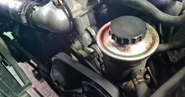 Hướng dẫn cách khắc phục rò rỉ dầu ở hệ thống trợ lực lái