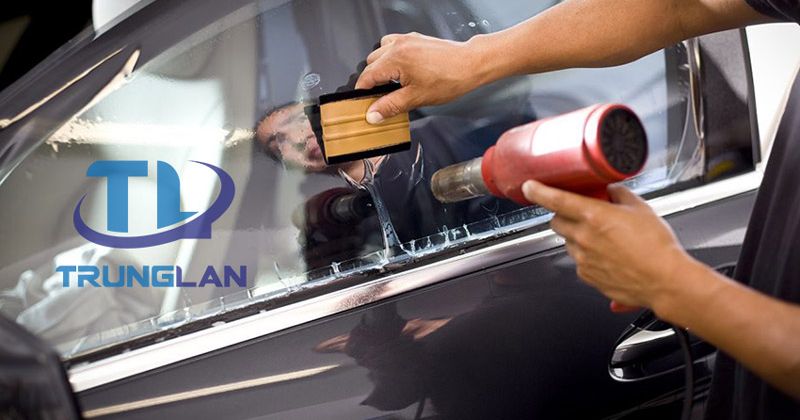Lau cửa kính xe