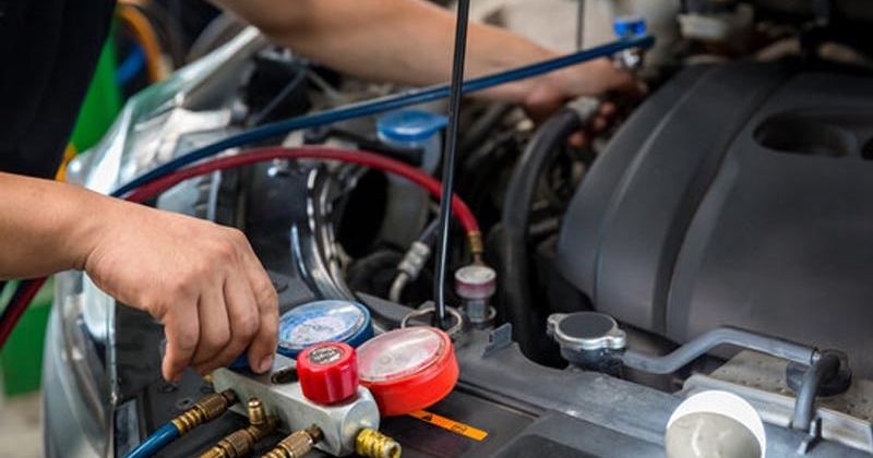 Kiểm tra bảo dưỡng điều hòa ô tô