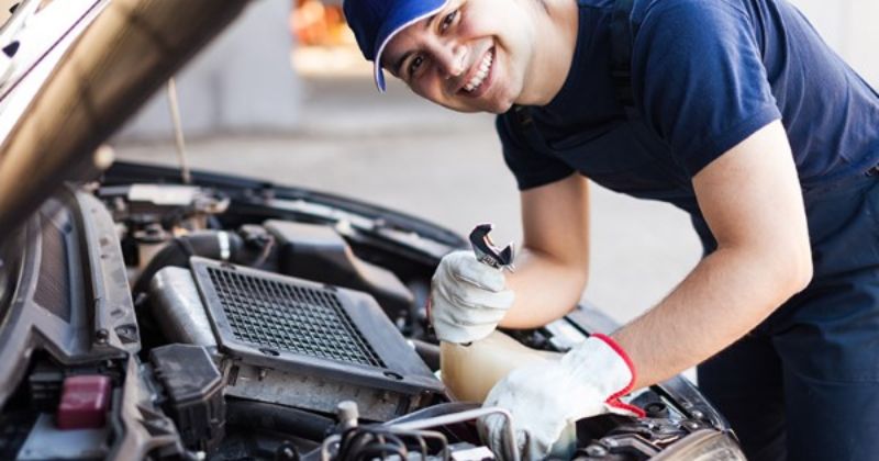 Ô tô cần được bảo dưỡng