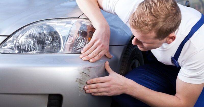 Vết xước ô tô cần xử lý