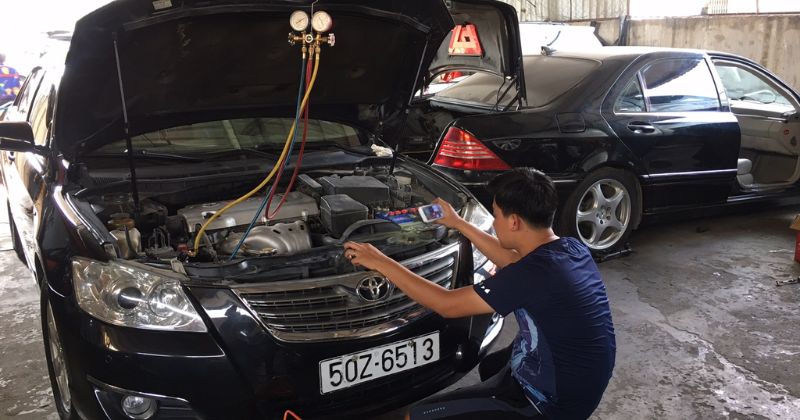 Bảo dưỡng điều hòa ô tô tại gara