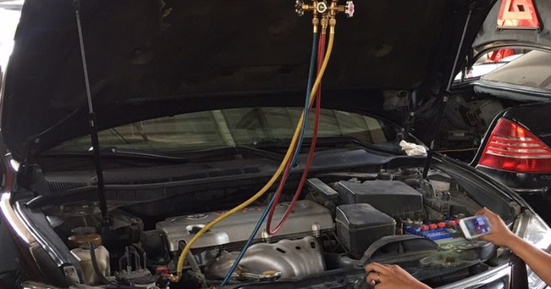 cần chọn gara vệ sinh điều hòa ô tô uy tín