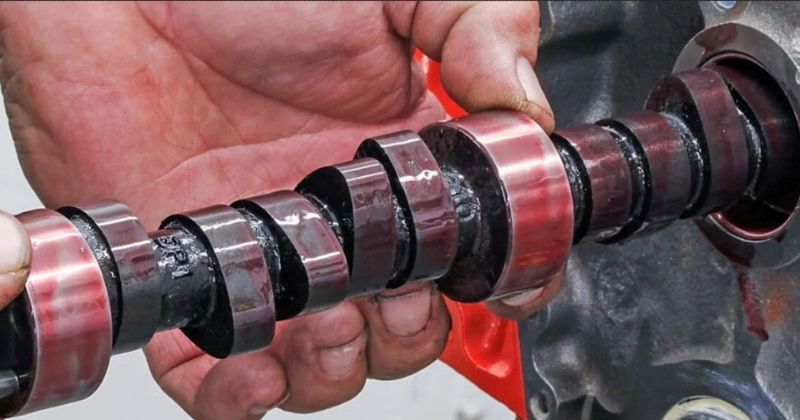 Ổ trục trục khuỷu hoặc trục cam bị khô dầu